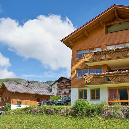 Dr'Berghof Villa Damuels Exterior photo
